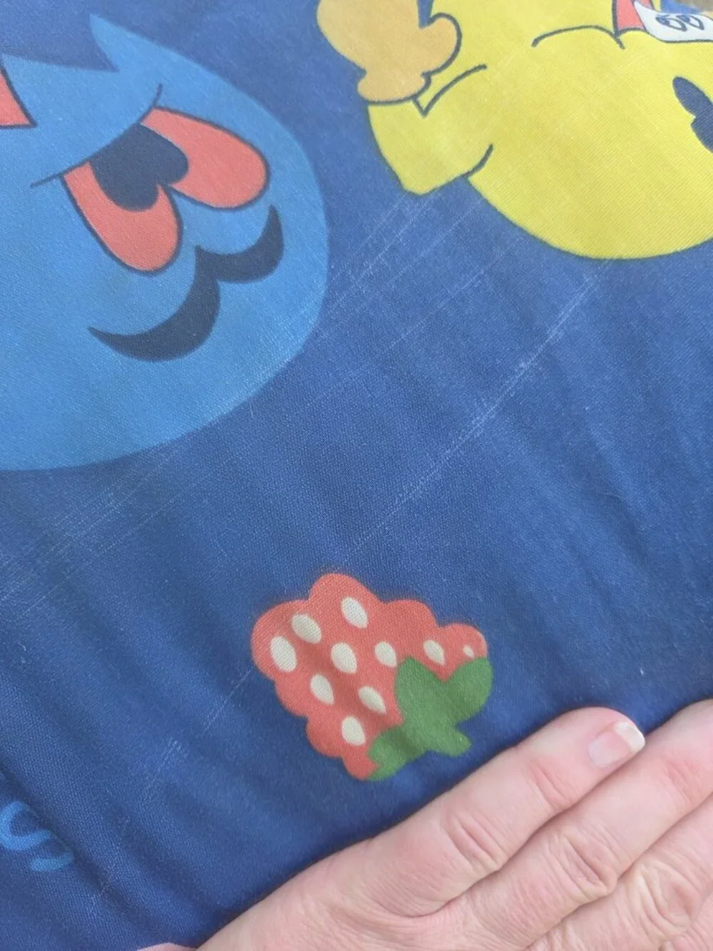 Vintage 80s Pac Man Original Pillow Midway Pair 2 Pillows